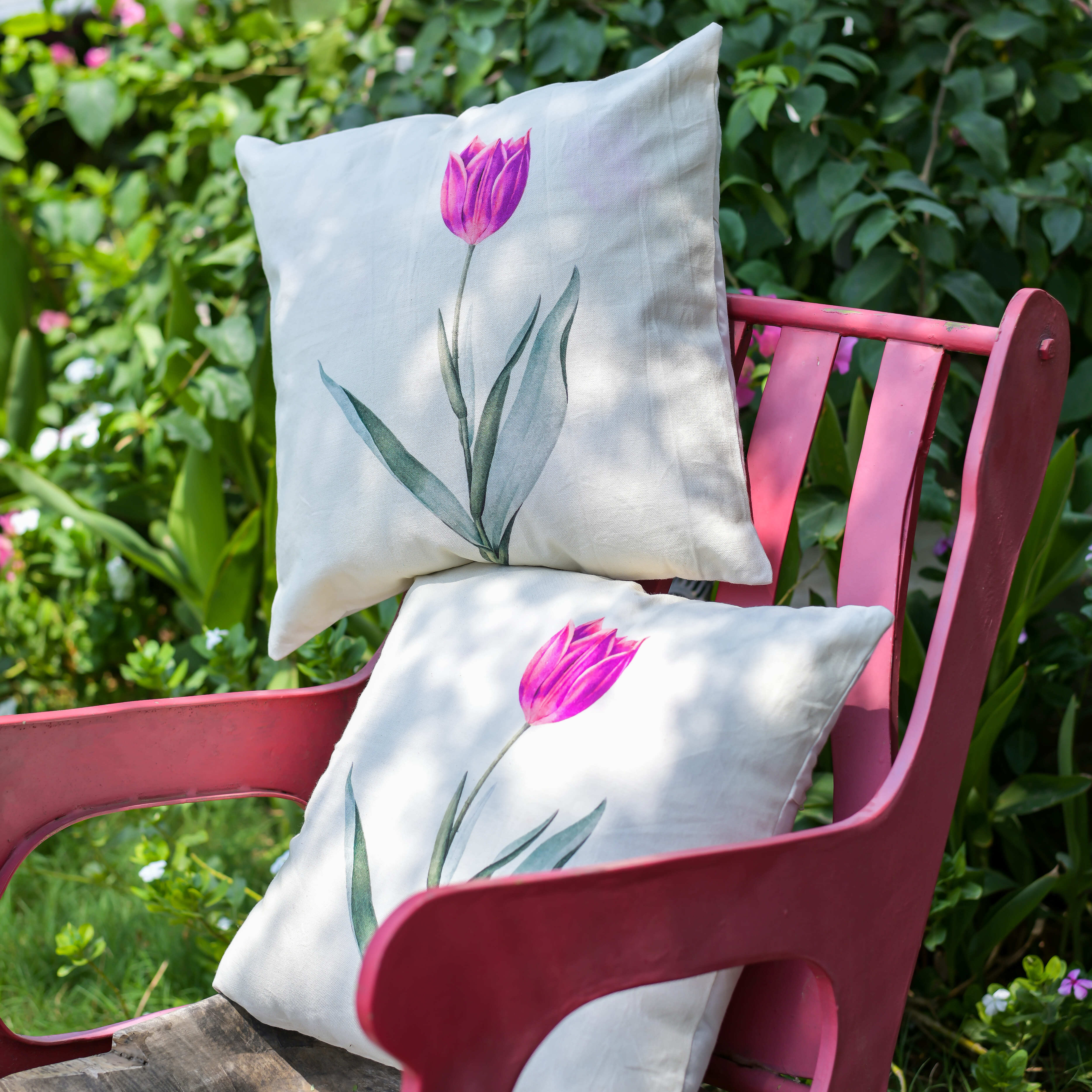 "Petal Up!" Tulip Digital Print Cotton Cushion Cover