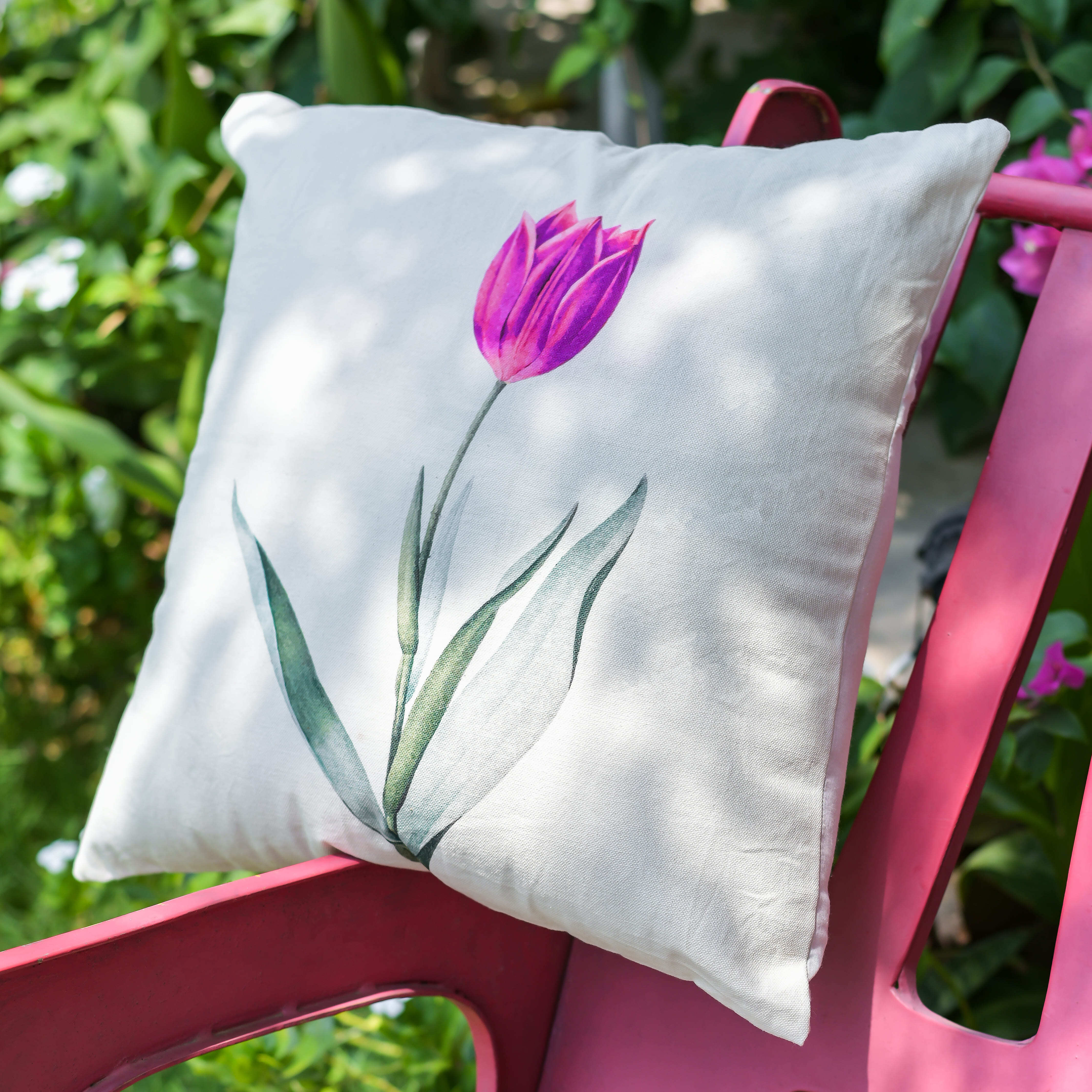 "Petal Up!" Tulip Digital Print Cotton Cushion Cover